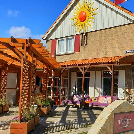 Hotel Dolores Ameland Hollum  Extérieur photo