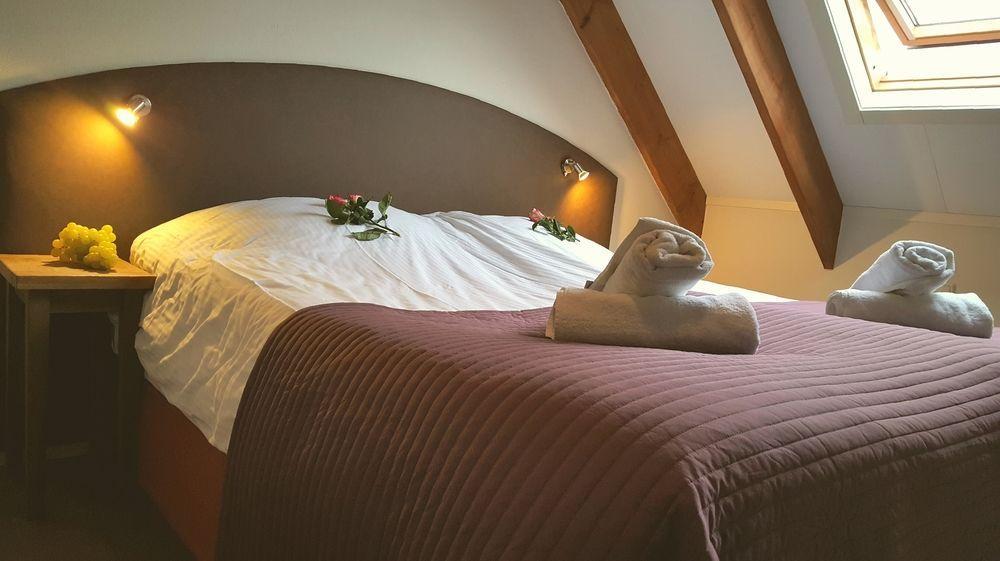 Hotel Dolores Ameland Hollum  Extérieur photo