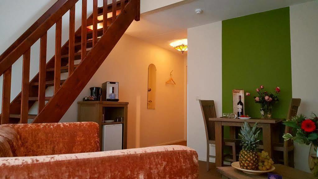 Hotel Dolores Ameland Hollum  Extérieur photo