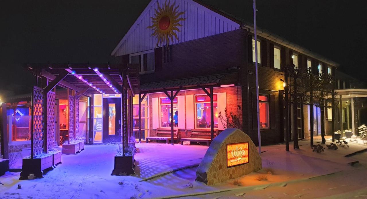 Hotel Dolores Ameland Hollum  Extérieur photo